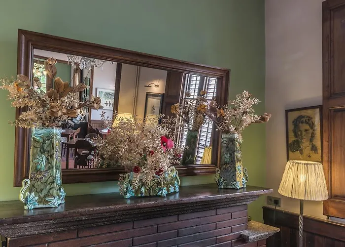 Monumento Garay Hotel
