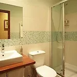 Monumento Garay Hotel