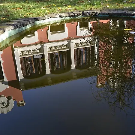 Monumento Garay Hotel Les Planes d'Hostoles