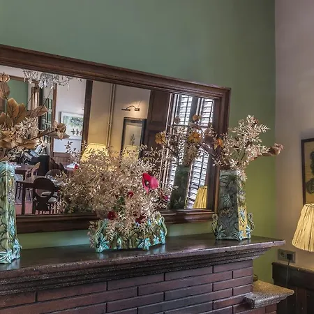 Monumento Garay Hotel