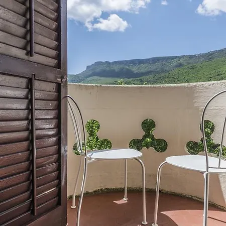 Hotel Monumento Garay 3*