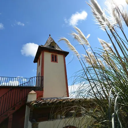 Monumento Garay Hotel