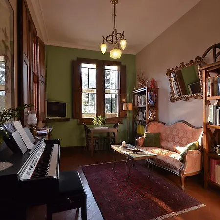 Monumento Garay Hotel