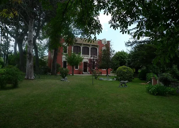 ホテル Monumento Garay 3*