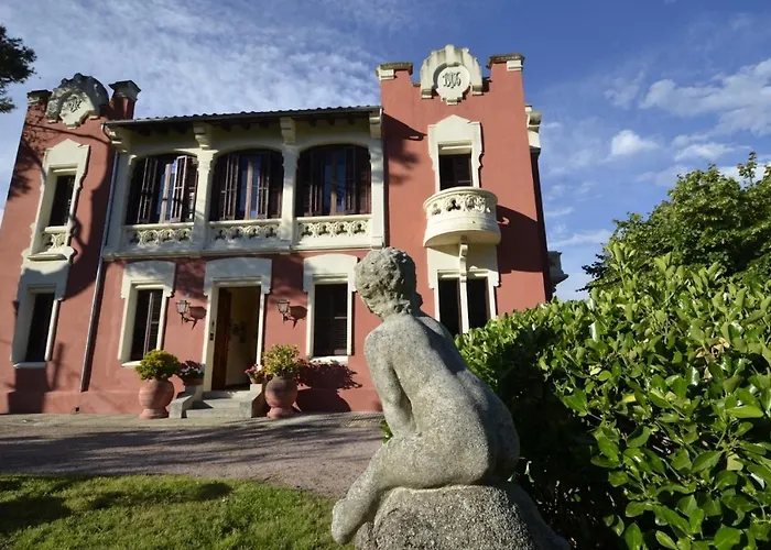 Monumento Garay ホテル ラス・プラナス・ドストーネス
